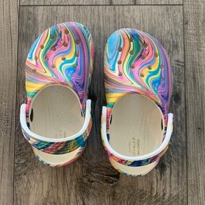 Toddler crocs